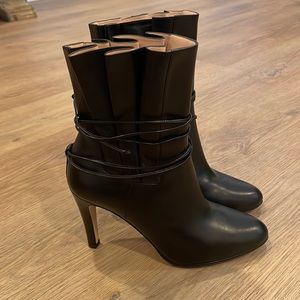 Women’s Gucci Booties 38.5